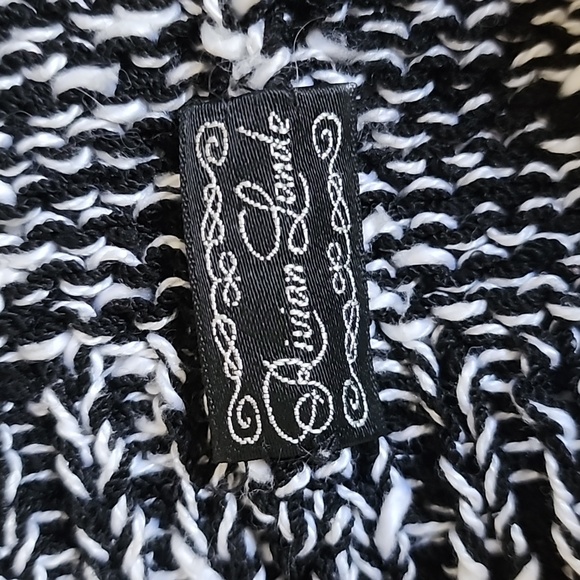 Hand Knit Sweater - Picture 6 of 8